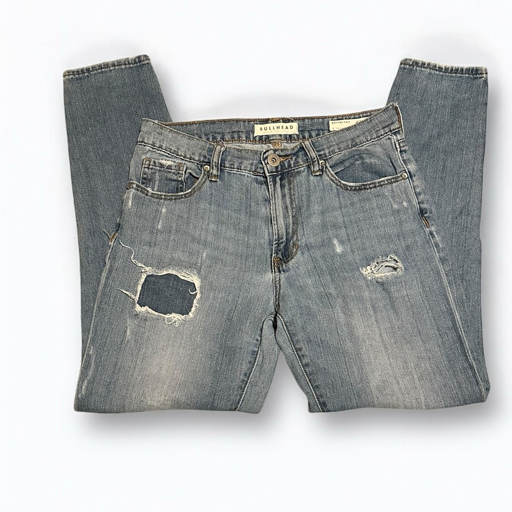 BULLHEAD “Boyfriend” Patch Ripped Jeans | Size 3 | Bullhead Denim Co.